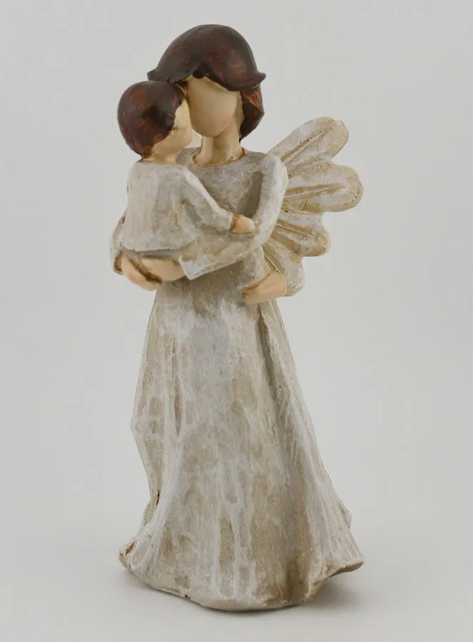 Guardian Angel Statue – Cheek to Cheek (pic 1)