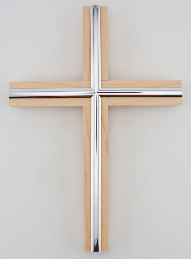 Maple Crucifix with a Silver Finish – 20cm (pic 1)
