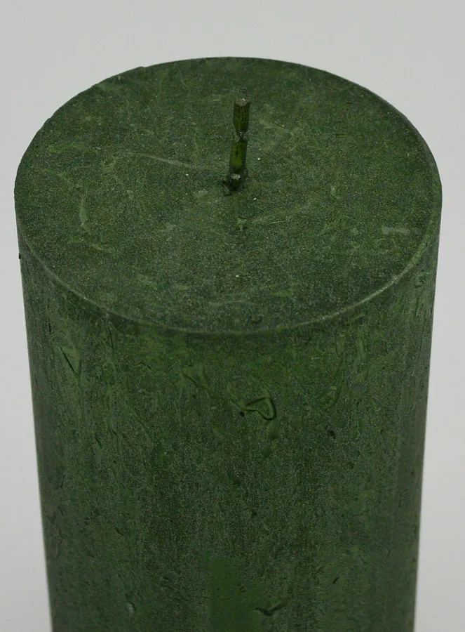 Modern Tabletop Candle – Fir Green (pic 4)
