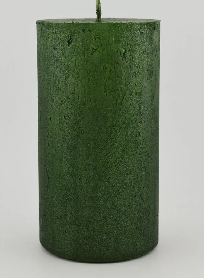 Modern Christmas Candle – Fir Green (pic 1)