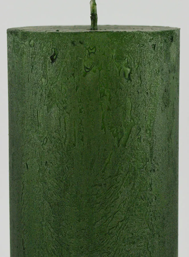 Modern Christmas Candle – Fir Green (pic 3)