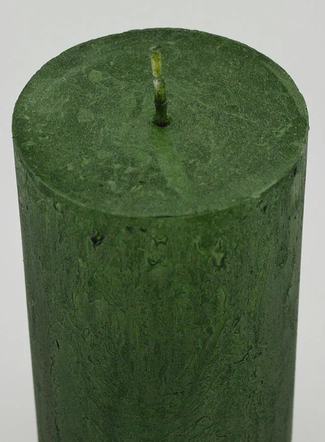 Modern Christmas Candle – Fir Green (pic 4)