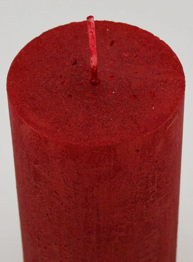 Modern Christmas Candle – Carmine Red (pic 3)