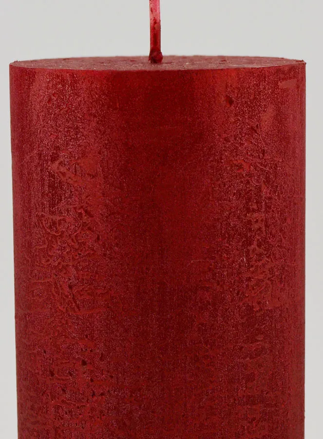 Modern Christmas Candle – Carmine Red (pic 4)