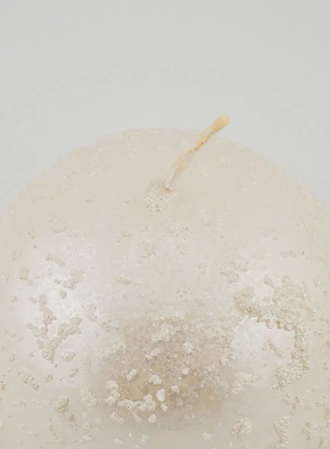 Glittery Sphere Tabletop Candle – Pearl White (pic 4)