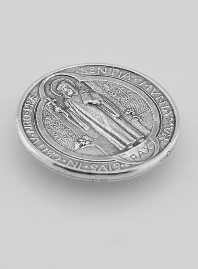 Saint Benedict Self-Adhesive Badge – 33mm (pic 3)