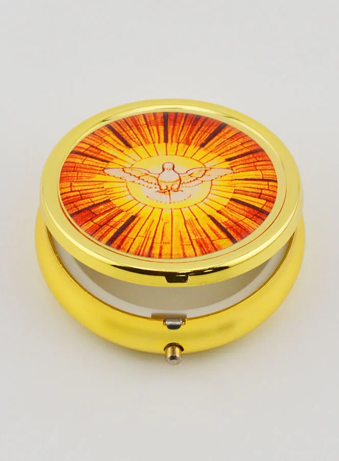 Golden Host Case – Holy Spirit (pic 2)
