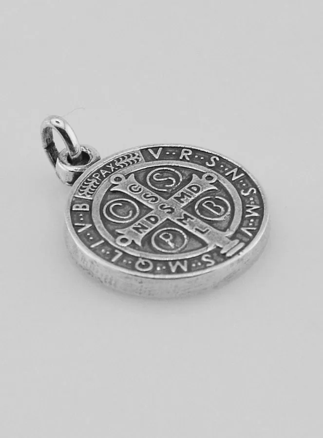 Silver-Plated St Benedict’s Medal – 18mm (pic 4)