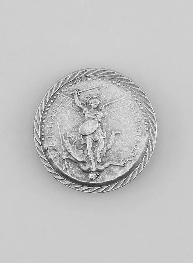 Saint Michael Car Magnet Badge – 3cm (pic 1)