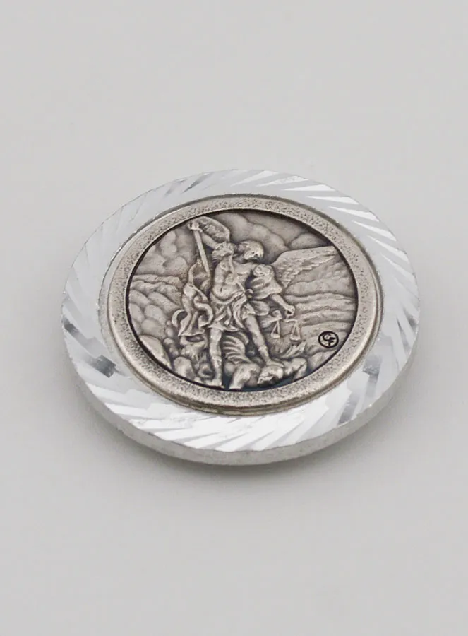 Saint Michel Car Badge Magnet – 35mm (pic 2)
