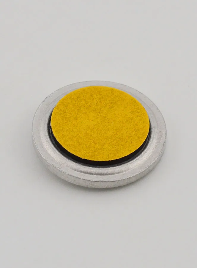 Saint Thérèse Car Badge Magnet – 35mm (pic 4)