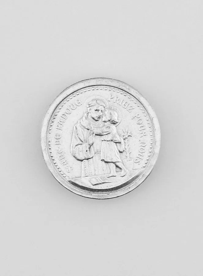 Saint Antony Car Badge Magnet – 3cm (pic 1)