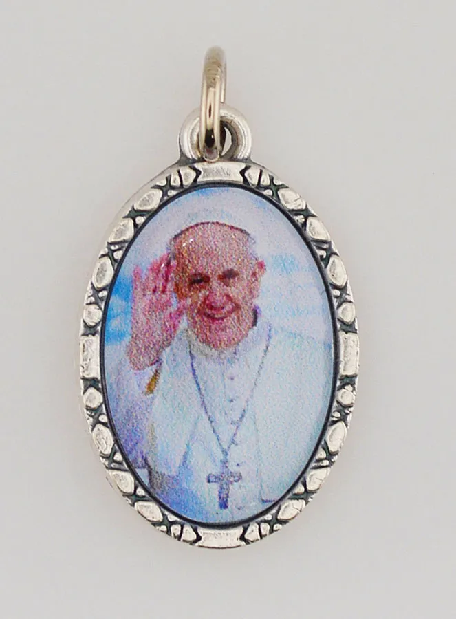 Twisted-Edge Medal 25mm – Pope Francis (pic 1)