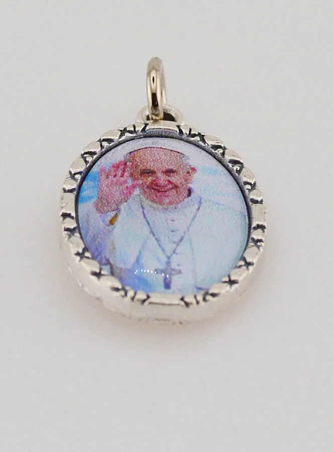 Twisted-Edge Medal 25mm – Pope Francis (pic 2)