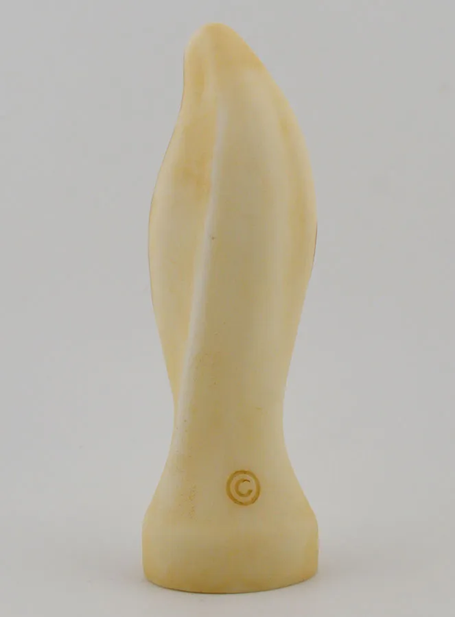 Painted Alabaster Statue of the Virgin Mary and Child – 12cm (pic 4)
