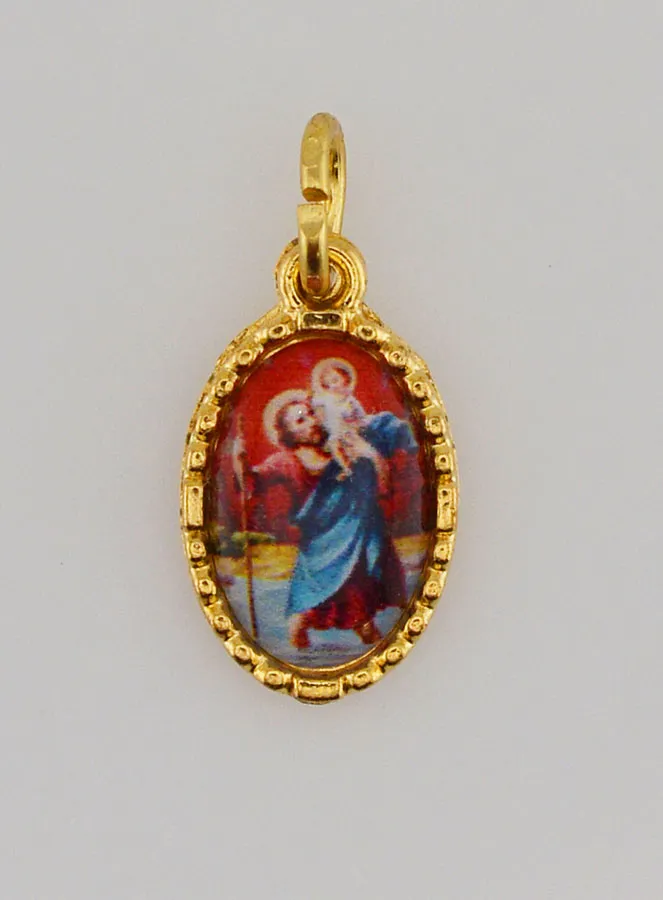 Twisted Edge Medal 15mm – Saint Christopher (pic 1)