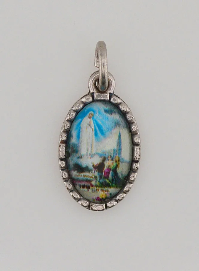 Twisted-Edge Medal 15mm – Our Lady of Fatima (pic 1)