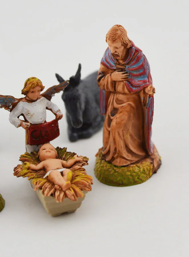 Nativity Figurines – 6cm (pic 3)