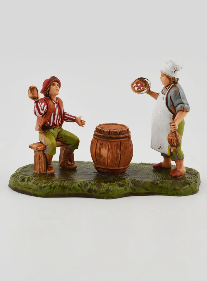 Nativity Figure Innkeeper and Guest – 6cm (pic 1)