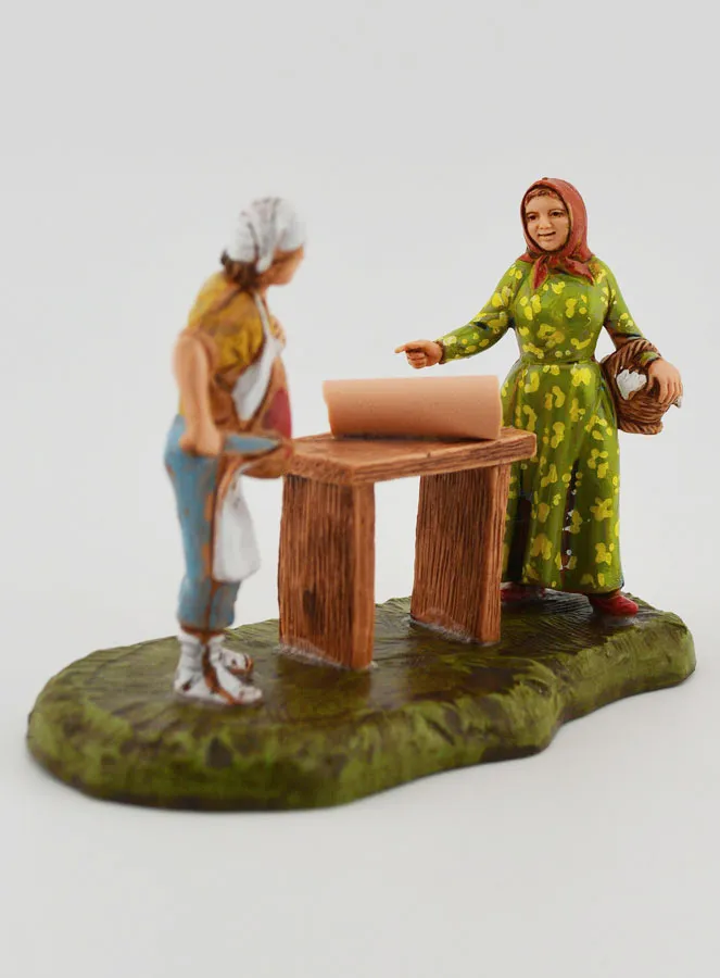 Nativity Figure Butcher and Customer – 6cm (pic 2)