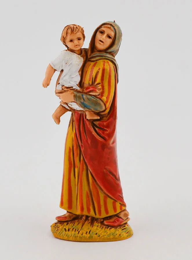 Nativity Figure Woman Carrying Her Child – 6 cm (pic 1)