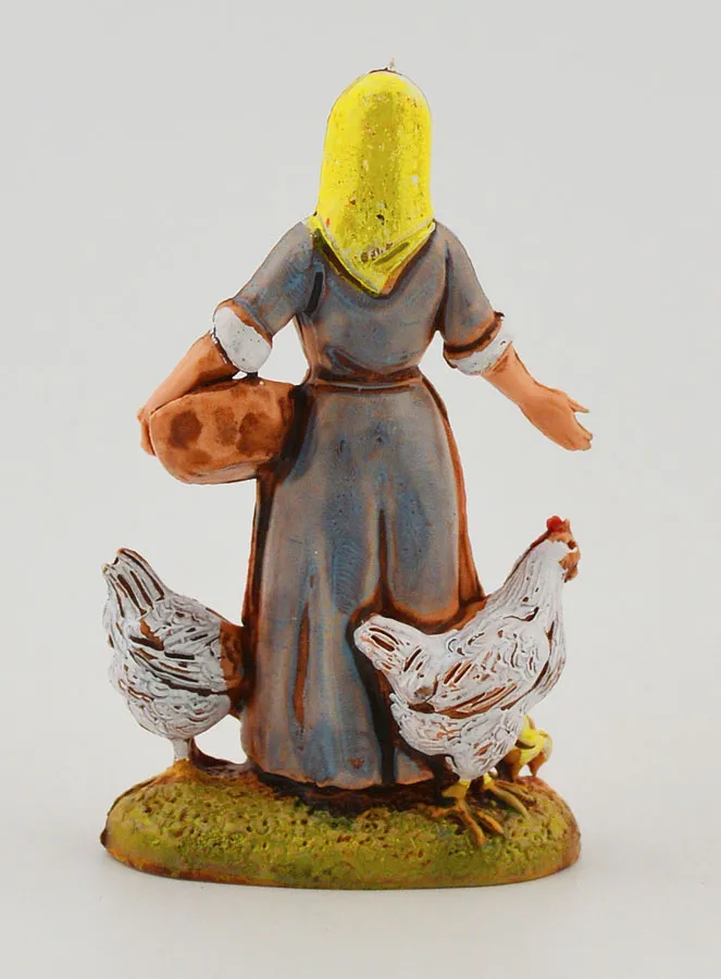 Nativity Figure Farmer’s Wife and Her Hens – 6cm (pic 4)