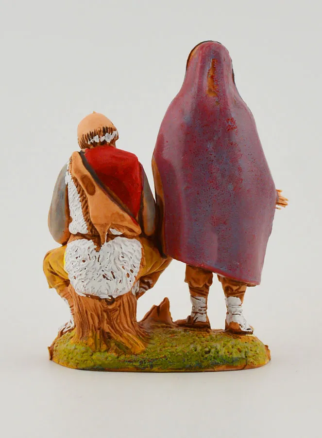 Nativity Figure Elderly Beggars – 6cm (pic 4)