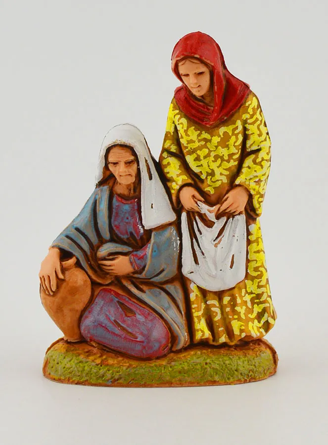 Nativity Figure Women with an Amphora and Laundry – 6cm (pic 1)