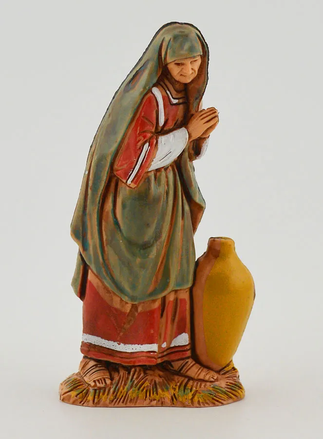 Nativity Figure Woman with Amphora – 6cm (pic 1)