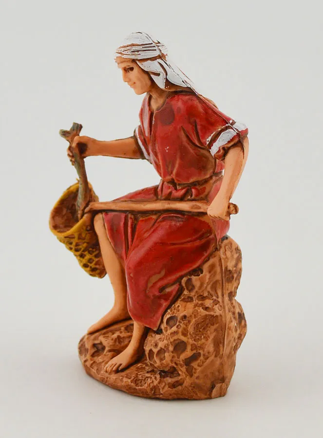 Nativity Figurine Fisherman with a Landing Net – 6cm (pic 2)