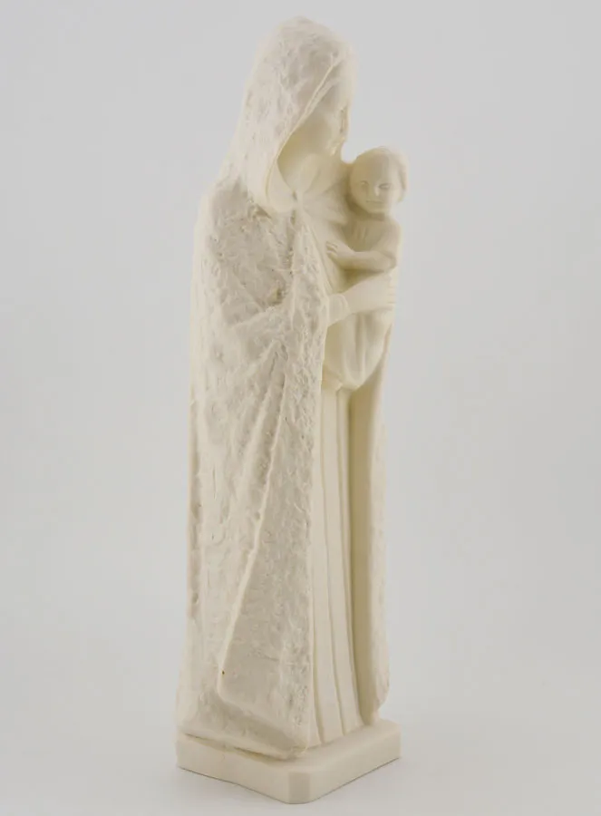 Virgin Mary with Cloak Ivory Look Statue (pic 3)