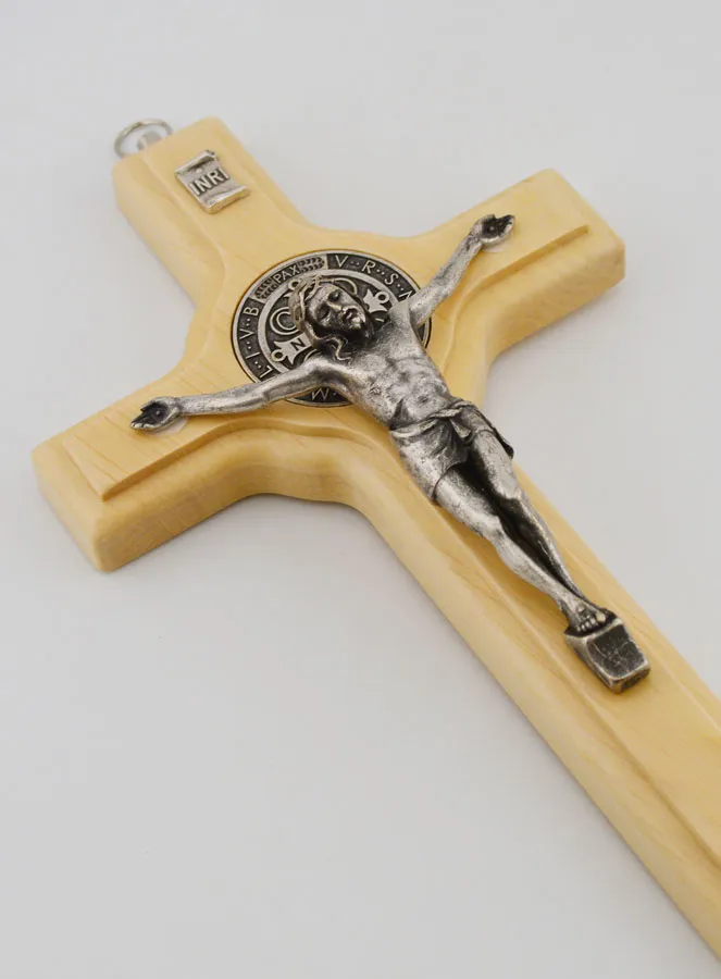 Saint Benedict Light Wood Crucifix - 21 cm (pic 3)