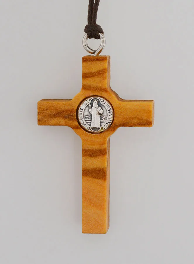 Olive Wood Saint Benedict Cross Pendant - 4,5 cm (pic 4)