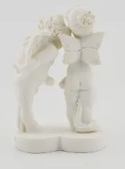 Guardian Angel Kiss Statue - 8 cm