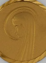 Virgin Mary with Veil Medal in 9 Carats Gold