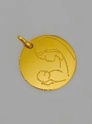 Virgin with Baby 9 Carat Gold Baptism Medal