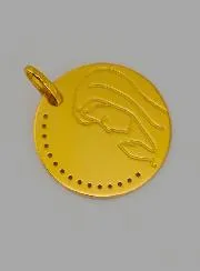 Virgin Mary in Prayer 9 Carats Gold Medal