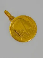 Virgin Mary with Veil Gold Medal