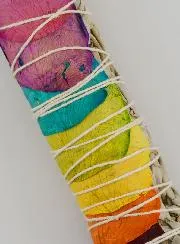 White Sage and Multicoloured Rose Petals - Smudge Stick 40-60g