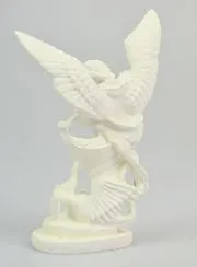 Phosphorescent Resin Statue of Saint Michael - 15cm