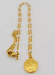Beaded Necklace with Miraculous Medal – White