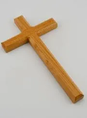 Natural Oak Crucifix – 18cm