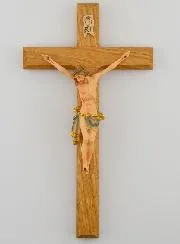 Linden Wood Crucifix and Christ with a Blue Cloth – 18cm