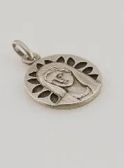Silver Medal Virgin Mary with Petals – 16mm