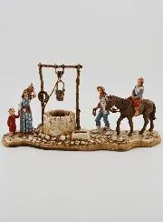 Nativity Figure At The Well – 6 cm