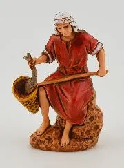Nativity Figurine Fisherman with a Landing Net – 6cm