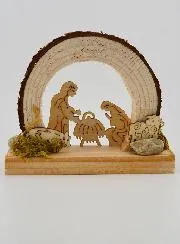 Natural Wood Nativity Scene – Rounded